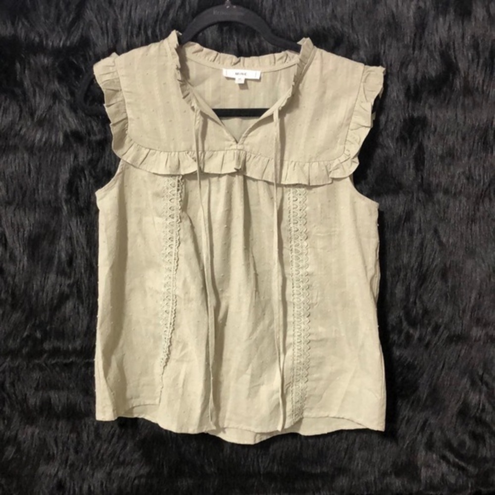 Mine green sleeveless‎ top size medium p27